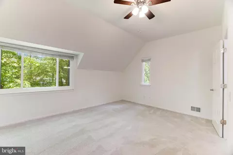 1512 Farsta Ct, Reston, VA 20190 photo 32