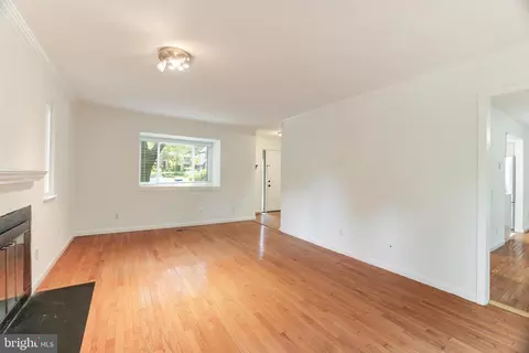 1512 Farsta Ct, Reston, VA 20190 photo 23