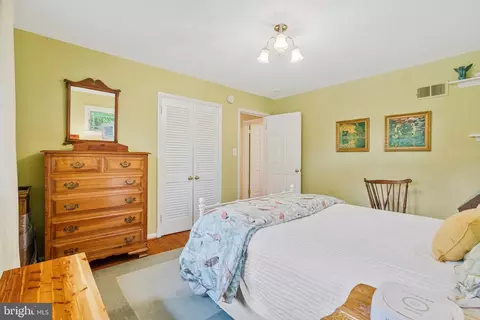 1504 Woodacre Dr, Mclean, VA 22101 photo 17