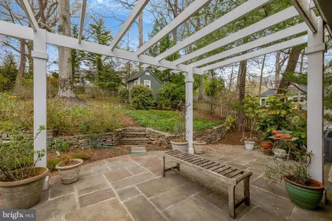 1504 Woodacre Dr, Mclean, VA 22101 photo 37