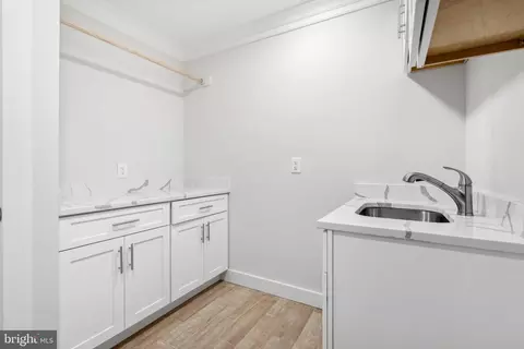 Other - 1848 Foxstone Dr, Vienna, VA 22182 photo 4 of 9