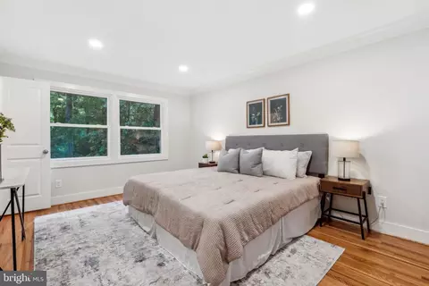 Bedroom - 1848 Foxstone Dr, Vienna, VA 22182 photo 3 of 7