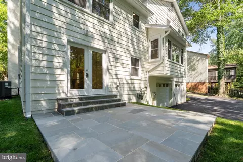 Other - 1848 Foxstone Dr, Vienna, VA 22182 photo 7 of 9