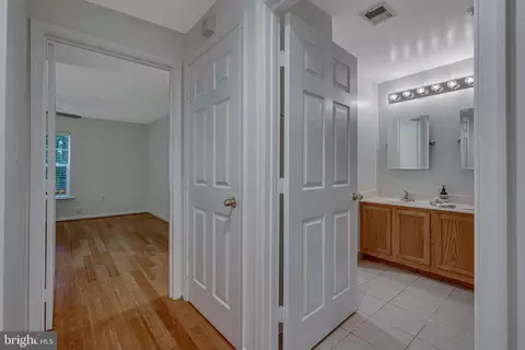 11400 Windleaf Ct #A, Reston, VA 20194 photo 27
