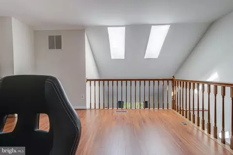 8887 Eagle Rock Ln, Springfield, VA 22153 photo 51