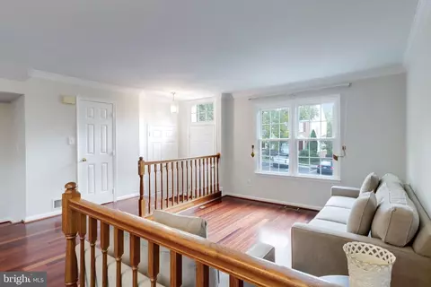 8887 Eagle Rock Ln, Springfield, VA 22153 photo 7