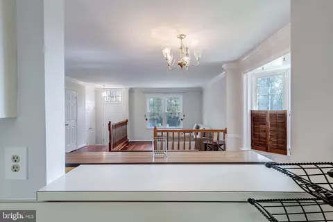 8887 Eagle Rock Ln, Springfield, VA 22153 photo 27
