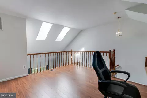 8887 Eagle Rock Ln, Springfield, VA 22153 photo 50