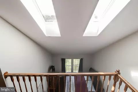 8887 Eagle Rock Ln, Springfield, VA 22153 photo 52