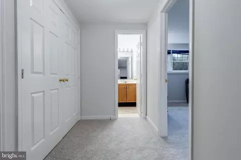8887 Eagle Rock Ln, Springfield, VA 22153 photo 57