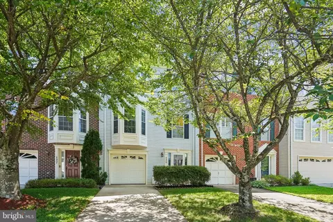 4659 Buckhorn Rdg, Fairfax, VA 22030