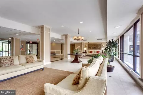 Other - 6800 Fleetwood Rd #519, Mclean, VA 22101 photo 3 of 9