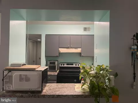 5757 R Rexford Ct #5757R, Springfield, VA 22152 photo 11