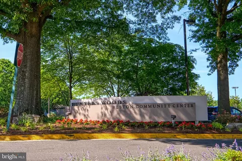 View/Area - 2374 Generation Dr, Reston, VA 20191 photo 7 of 9