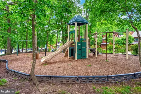 View/Area - 2374 Generation Dr, Reston, VA 20191 photo 9 of 9
