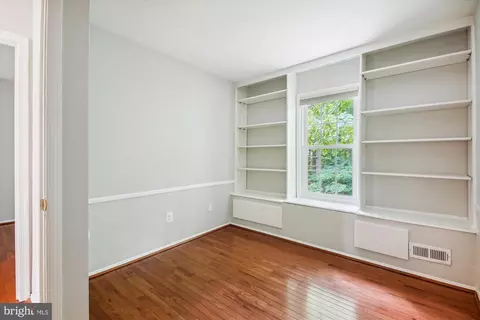 2433 Alsop Ct, Reston, VA 20191 photo 18