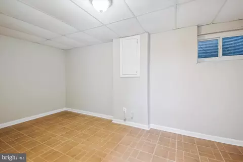 2433 Alsop Ct, Reston, VA 20191 photo 27