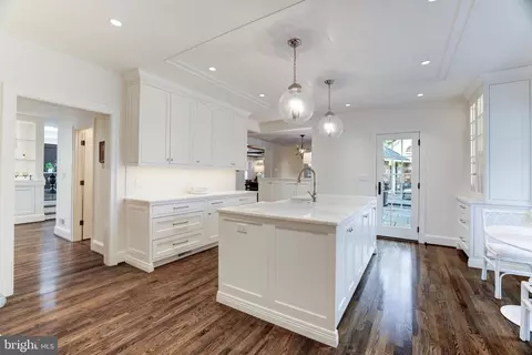 Kitchen - 937 Bellview Rd, Mclean, VA 22102 photo 1 of 7