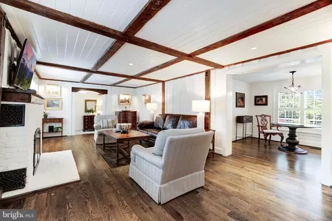 Living - 937 Bellview Rd, Mclean, VA 22102 photo 6 of 6