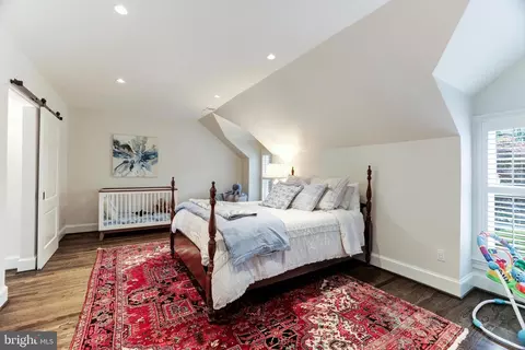 Bedroom - 937 Bellview Rd, Mclean, VA 22102 photo 4 of 6