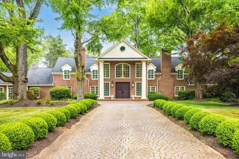 937 Bellview Rd, Mclean, VA 22102