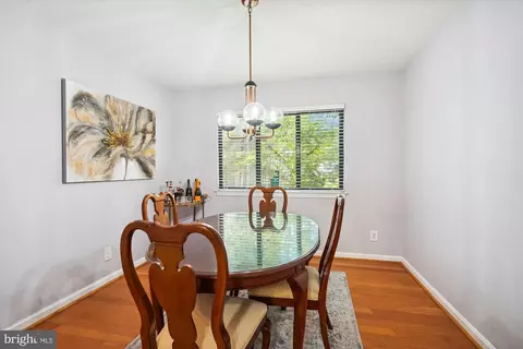 1505 Farsta Ct, Reston, VA 20190 photo 5