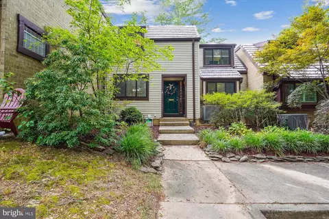 1505 Farsta Ct, Reston, VA 20190 photo 46