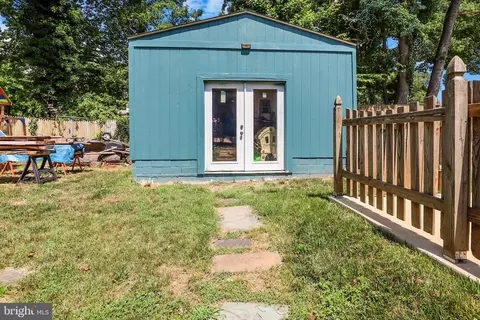 Other - 6902 Lavant Dr, Springfield, VA 22152 photo 14 of 16