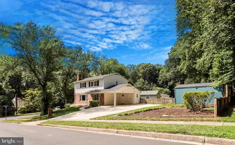 Exterior - 6902 Lavant Dr, Springfield, VA 22152 photo 16 of 16