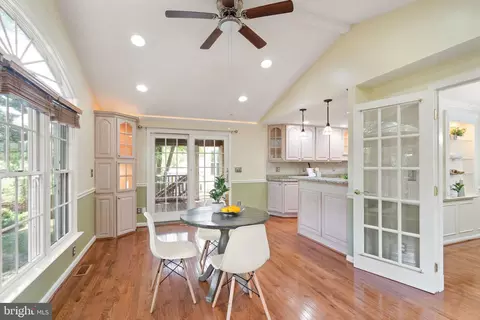 2647 Conquest Pl, Herndon, VA 20171 photo 10