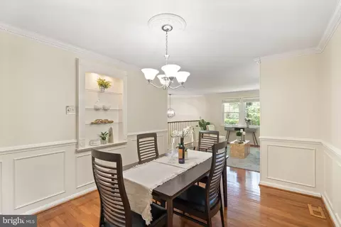 2647 Conquest Pl, Herndon, VA 20171 photo 3