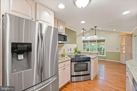 2647 Conquest Pl, Herndon, VA 20171 photo 9