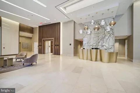 7887 Jones Branch Dr #1003, Mclean, VA 22102