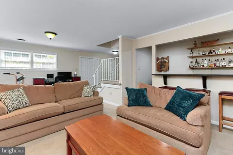 9400 Park Hunt Ct, Springfield, VA 22153 photo 28
