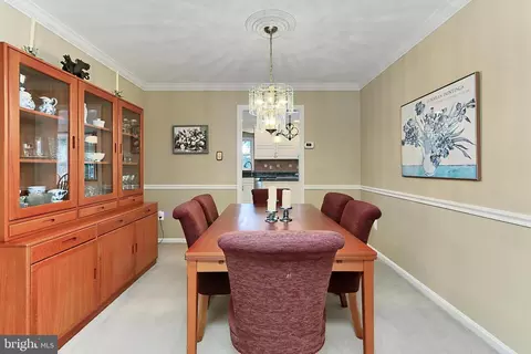 9400 Park Hunt Ct, Springfield, VA 22153 photo 9