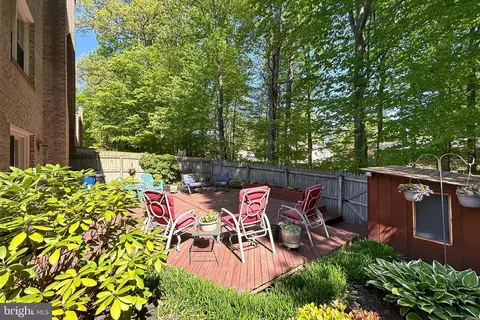 9400 Park Hunt Ct, Springfield, VA 22153 photo 32