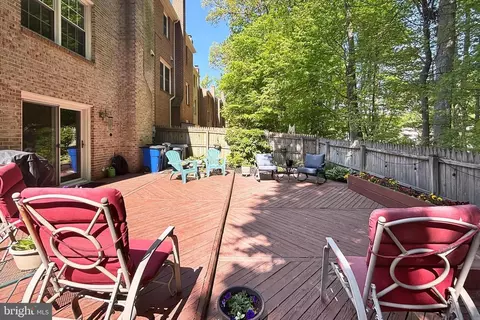 9400 Park Hunt Ct, Springfield, VA 22153 photo 33