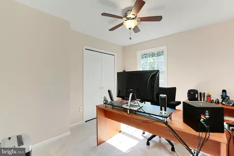 9400 Park Hunt Ct, Springfield, VA 22153 photo 24