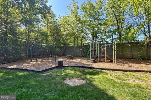 9400 Park Hunt Ct, Springfield, VA 22153 photo 39