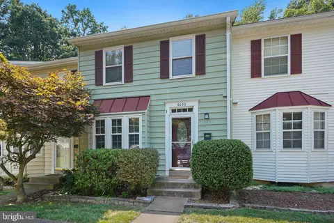 6033 Sweet Oak Ct, Springfield, VA 22152