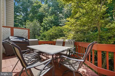 6033 Sweet Oak Ct, Springfield, VA 22152 photo 15