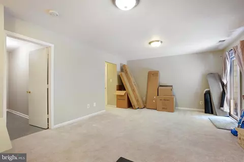 6033 Sweet Oak Ct, Springfield, VA 22152 photo 25