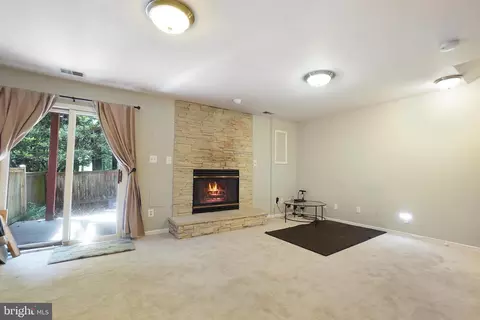 6033 Sweet Oak Ct, Springfield, VA 22152 photo 23