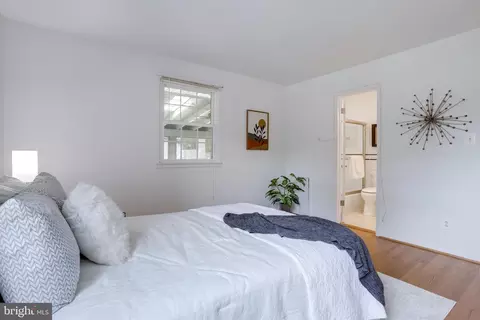 5513 Queensberry Ave, Springfield, VA 22151 photo 27