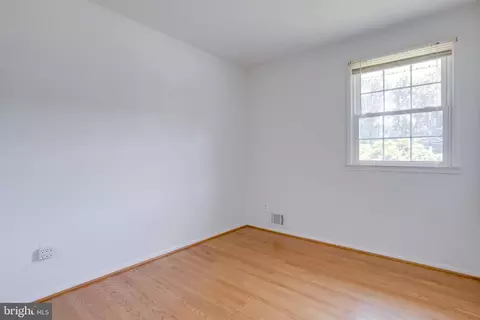 5513 Queensberry Ave, Springfield, VA 22151 photo 30