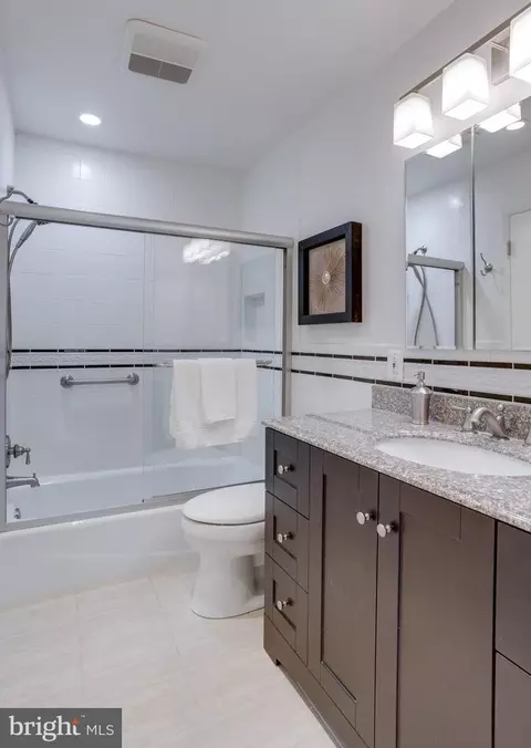 5513 Queensberry Ave, Springfield, VA 22151 photo 29