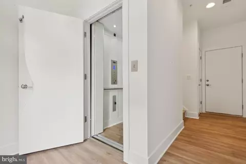 11230 Faraday Park Dr, Reston, VA 20190 photo 35