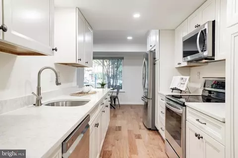 2375 Generation Dr, Reston, VA 20191 photo 10