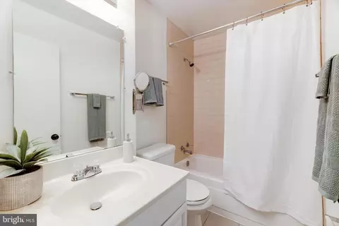 2375 Generation Dr, Reston, VA 20191 photo 35