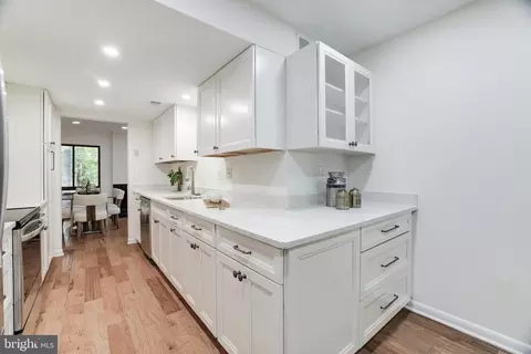 2375 Generation Dr, Reston, VA 20191 photo 6
